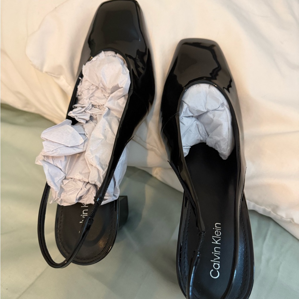 NIB CALVIN KLEIN Black Patent Slingback Block Heel Pumps - Women Shoes Size 8.5 - Picture 7 of 8